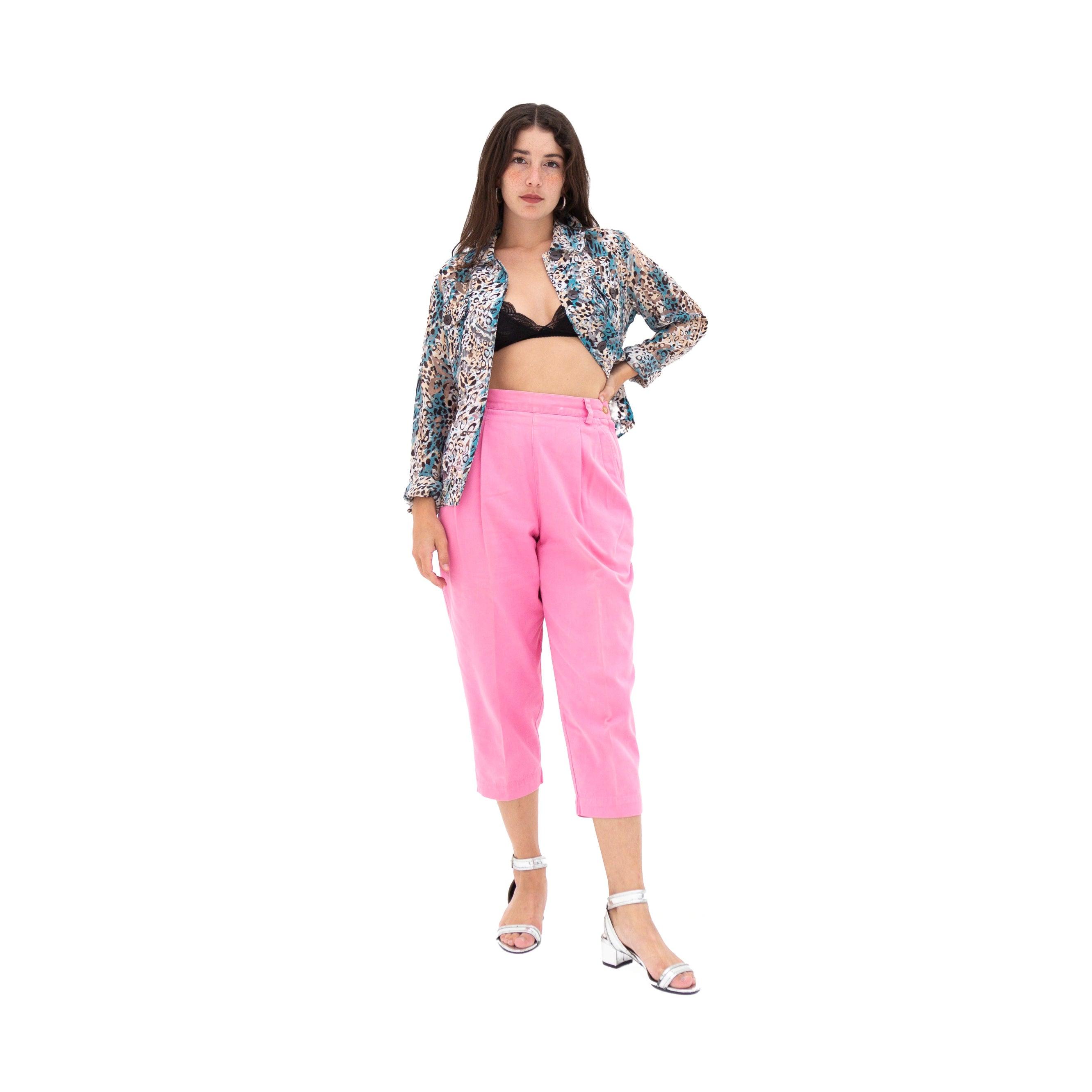 Pantalones rosas cortos